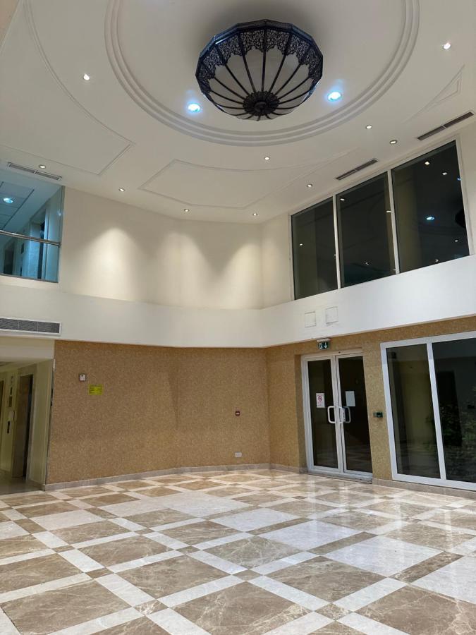 Apartment M-01 Center Building Dubai