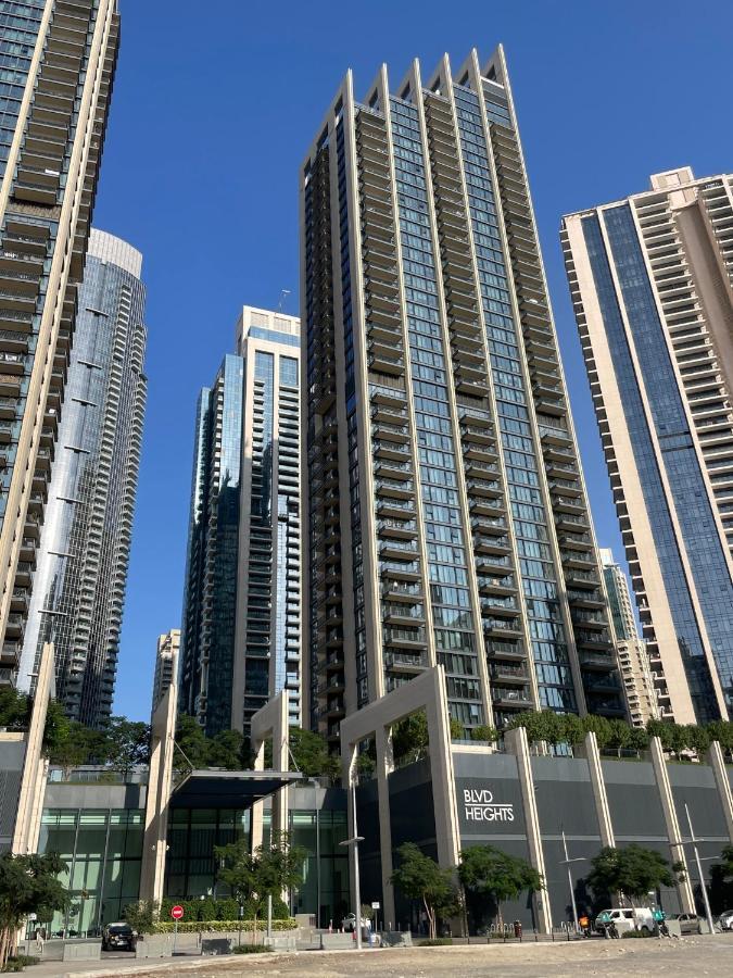 Ultimate / Downtown / 3 Beds / Upscale Luxury / Fantastic Finishing / New Building Apartment *