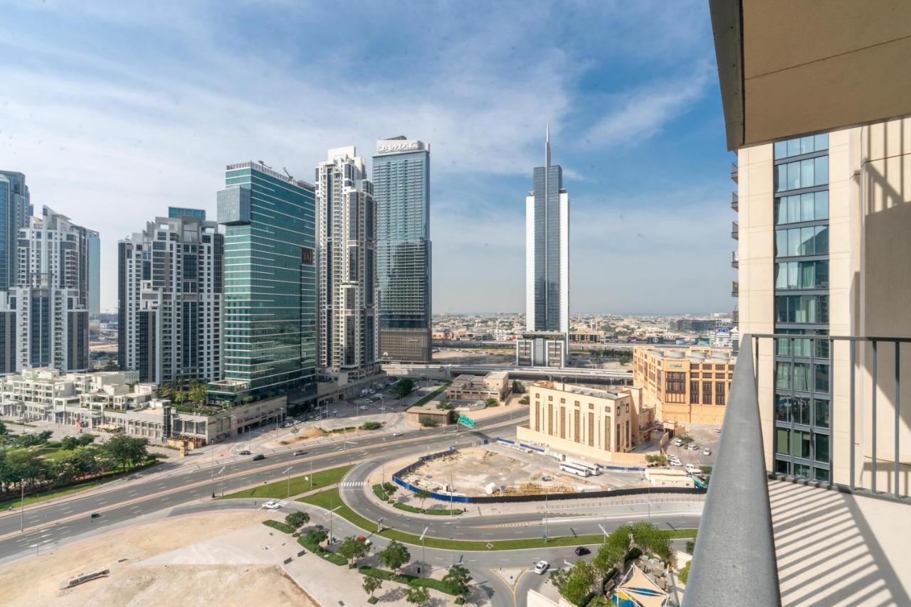 Ultimate / Downtown / 3 Beds / Upscale Luxury / Fantastic Finishing / New Building Dubai