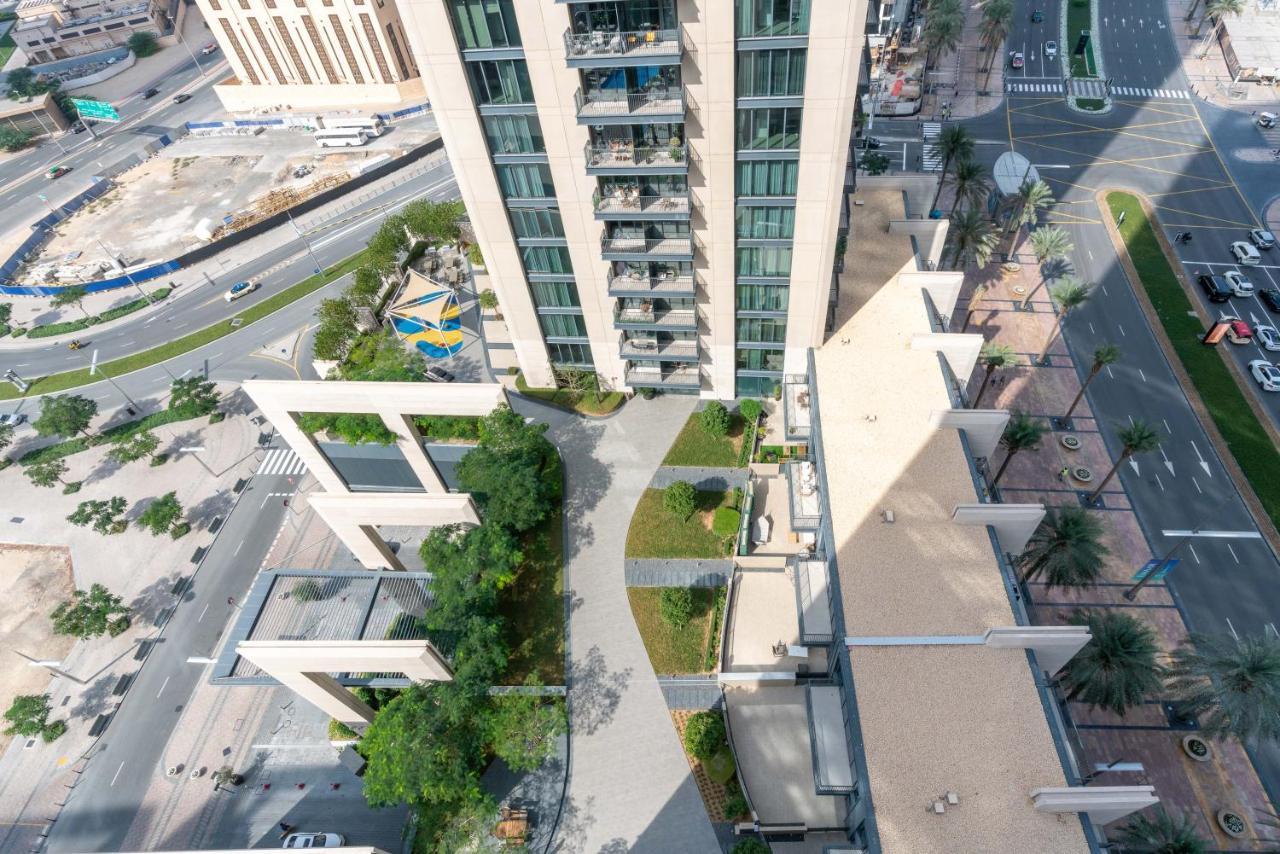 Ultimate / Downtown / 3 Beds / Upscale Luxury / Fantastic Finishing / New Building Dubai