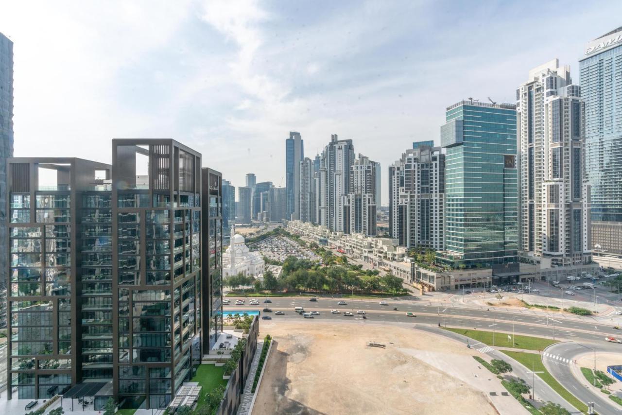 Ultimate / Downtown / 3 Beds / Upscale Luxury / Fantastic Finishing / New Building Dubai