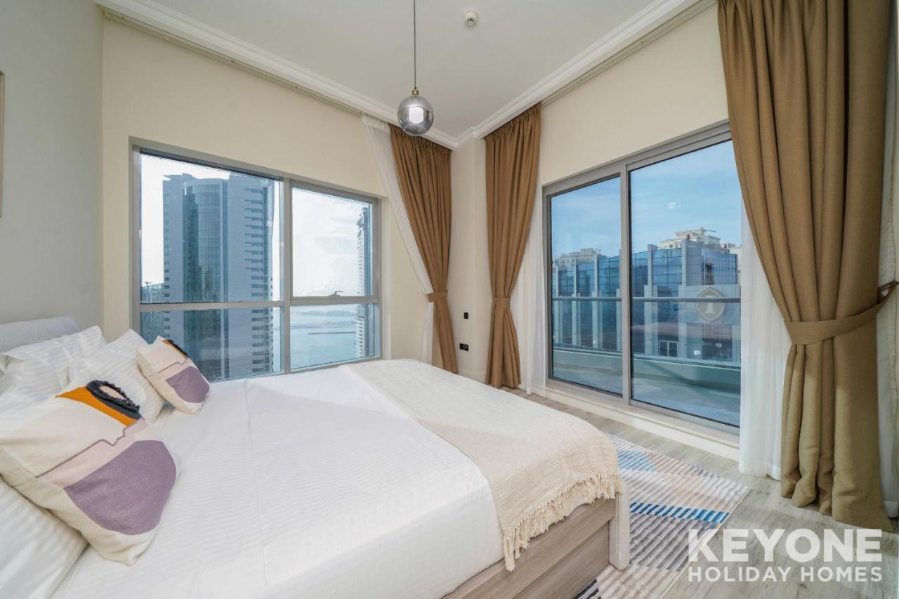 Contemporary Two Bedroom With Full Marina View * Dubai