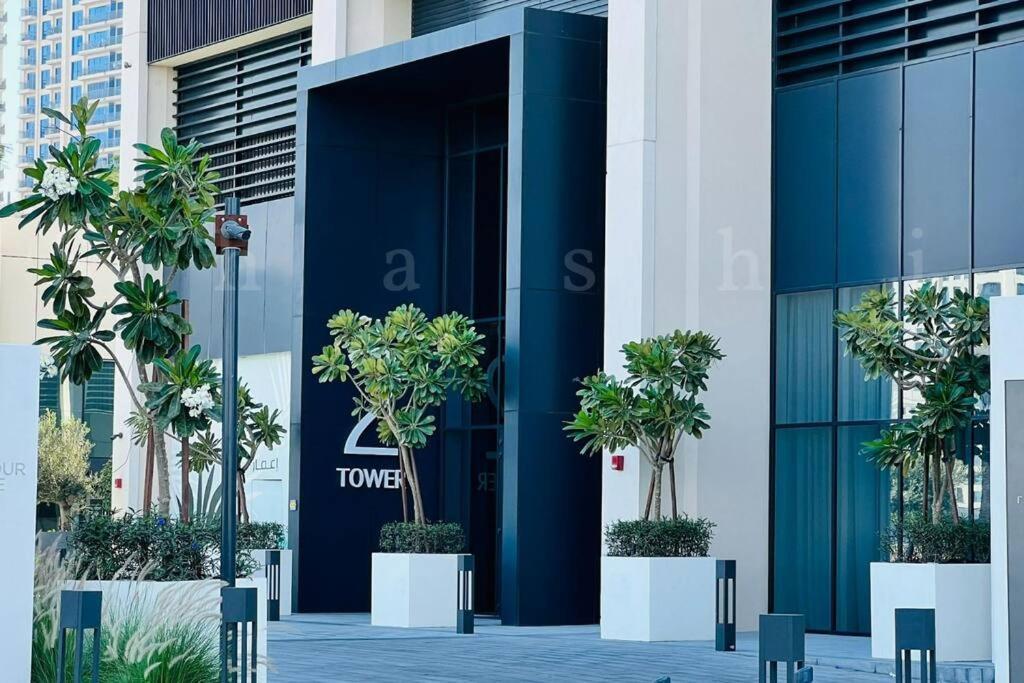 The Shrashi Suites, Creek Harbour - Paradise On The Island With Skyline & Burj Khaleefa View *