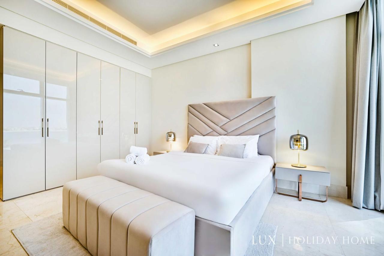 Lux - The Elegant Palm Apartment