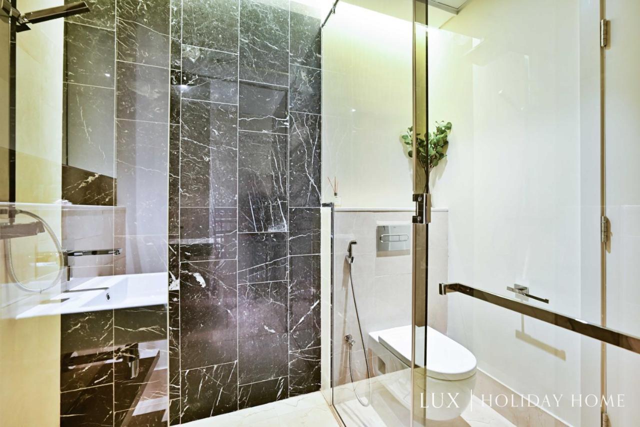 Lux - The Elegant Palm Dubai