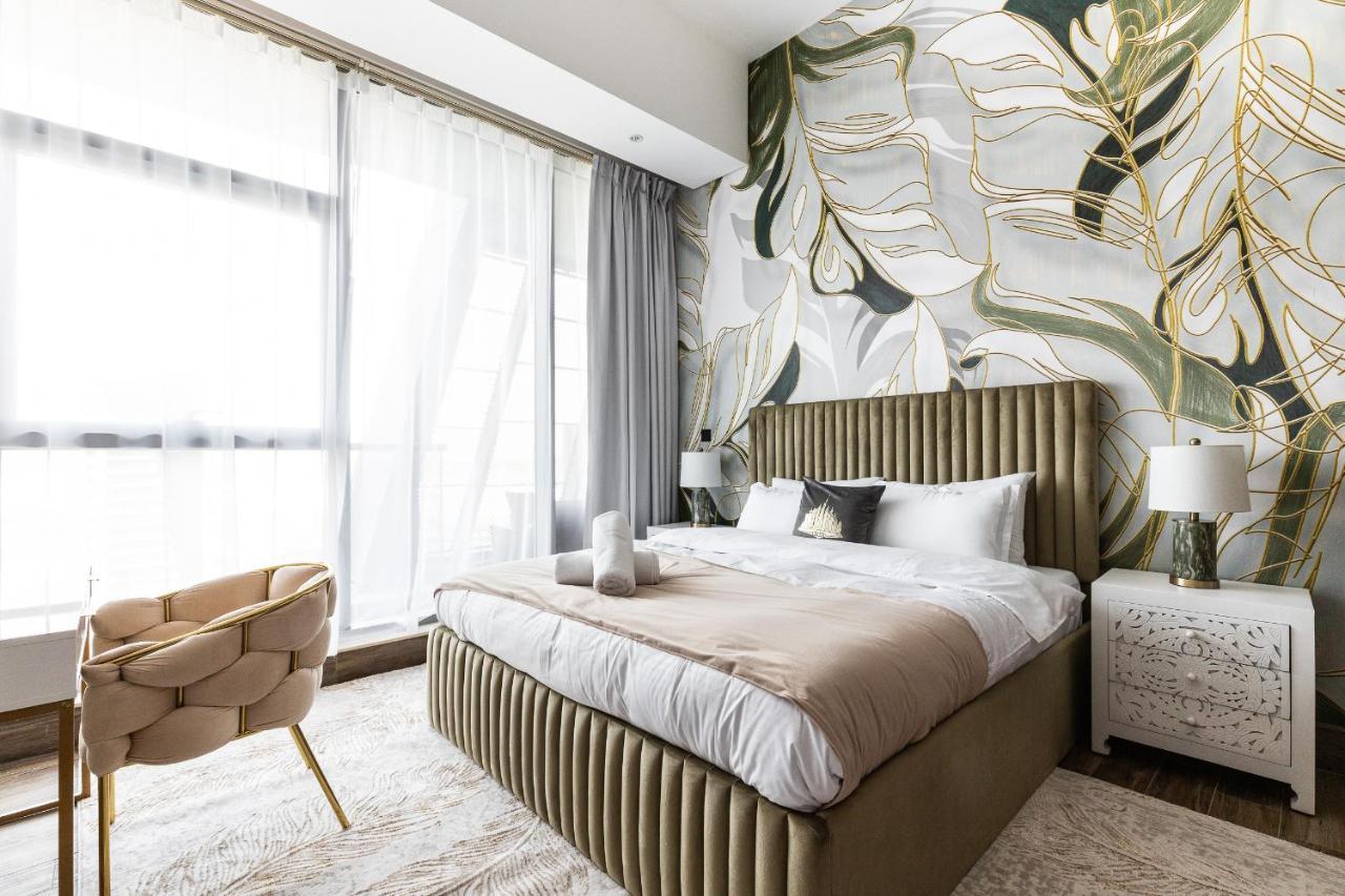 J One Tower Luxury From Estate Appartement