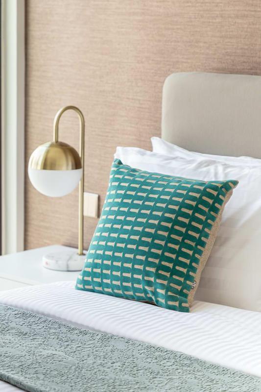 Frank Porter - Damac Hills Veneto Villas * Dubaï