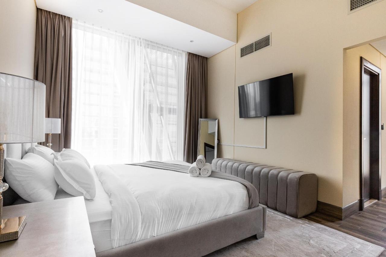 J One Tower Luxury From Estate Appartement *