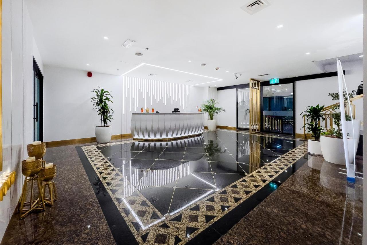Luxury Princess Tower 1 Bedroom Brand New Furnished Apartamento *