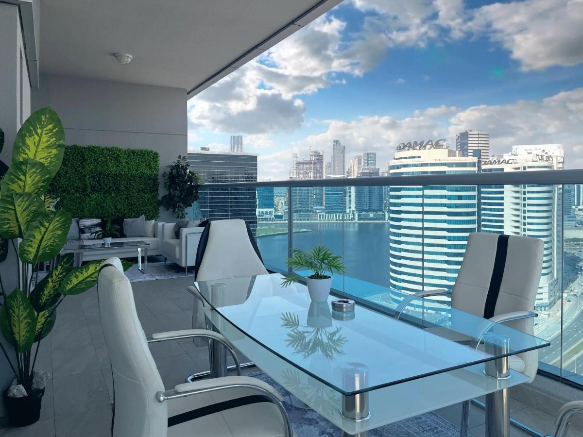 2 Bedroom Burj Khalifa View With Large Private Terrace * Dubai