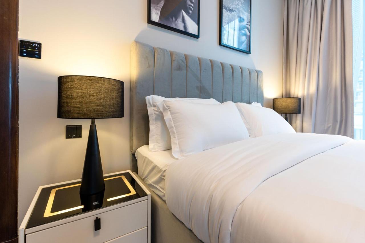 J One Tower Luxury From Estate Appartement Dubai