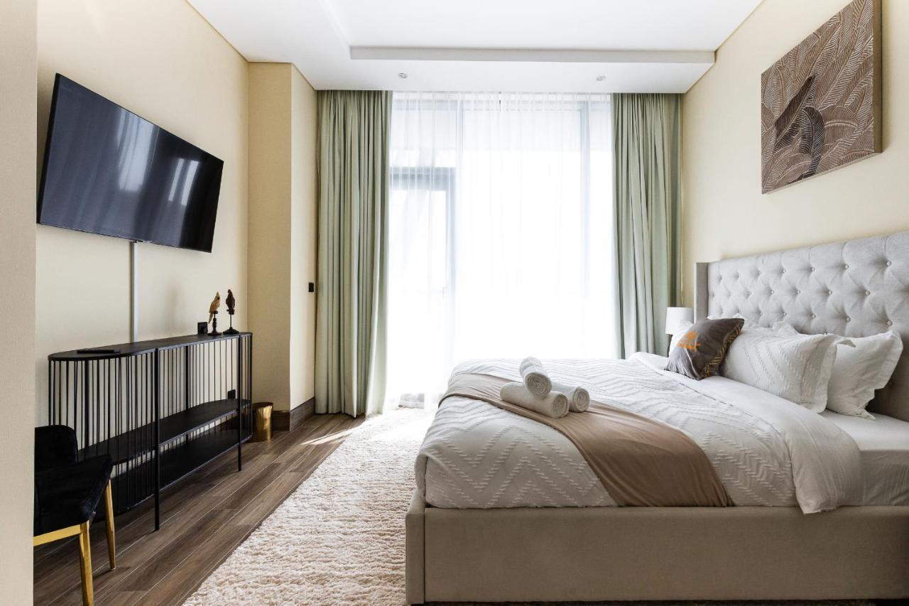 J One Tower Luxury From Estate Appartement Dubai
