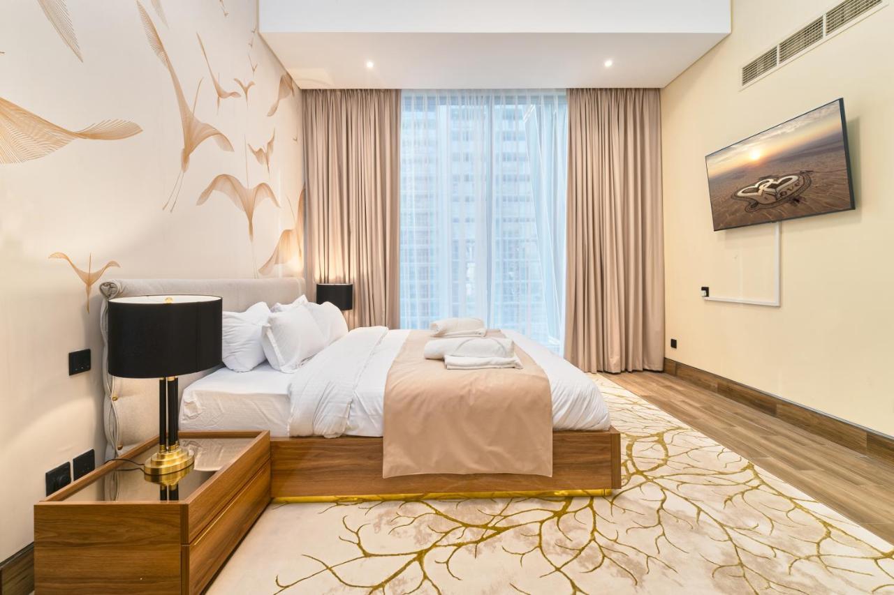 J One Tower Luxury From Estate Appartement *