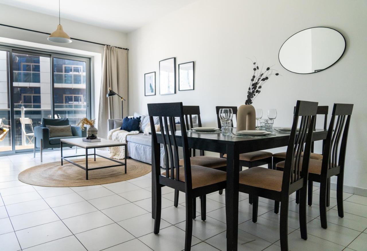 Higuests - Luxe With Incredible Marina Views