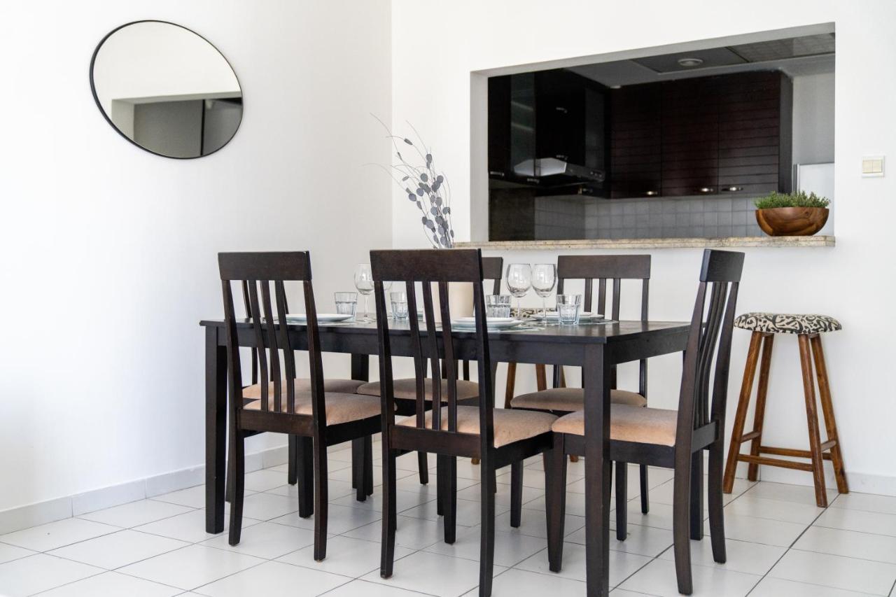 Apartamento Higuests - Luxe With Incredible Marina Views *