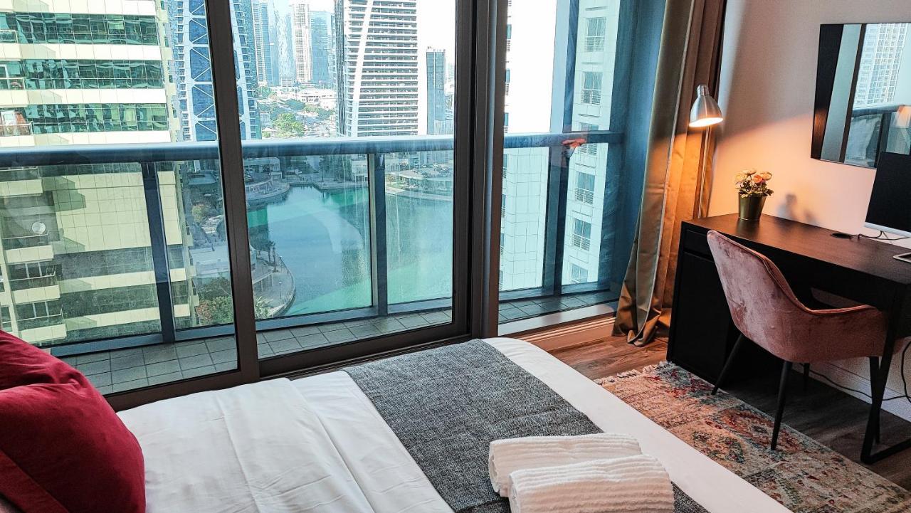La Buena Vida Homes - Luxe 1bd, Boutique Full Lakeview 1m To Metro, & Almas Tower *