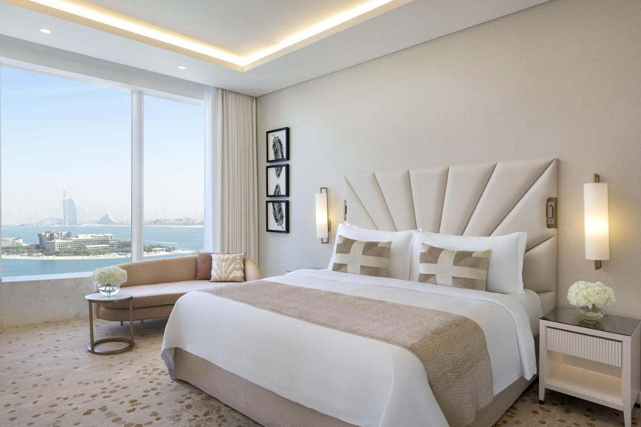 The St. Regis Dubai, The Palm Hotel 5*