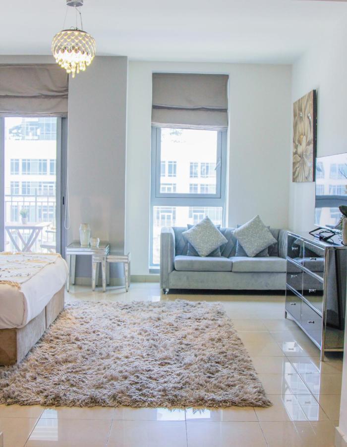 Nasma Luxury Stays - Standpoint Tower A Apartamento