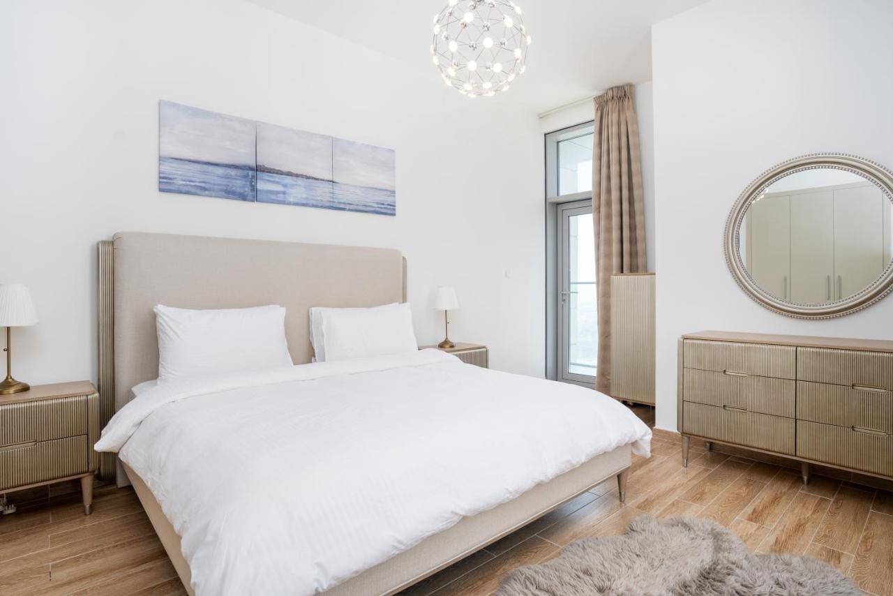 Apartamento White Sage - Amna Tower Dubái