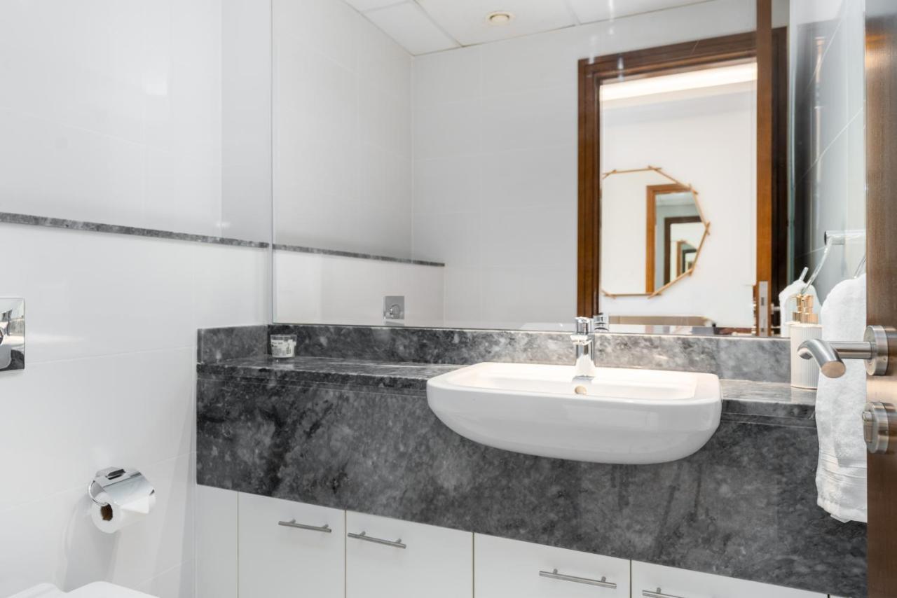 White Sage - Amna Tower Apartamento *