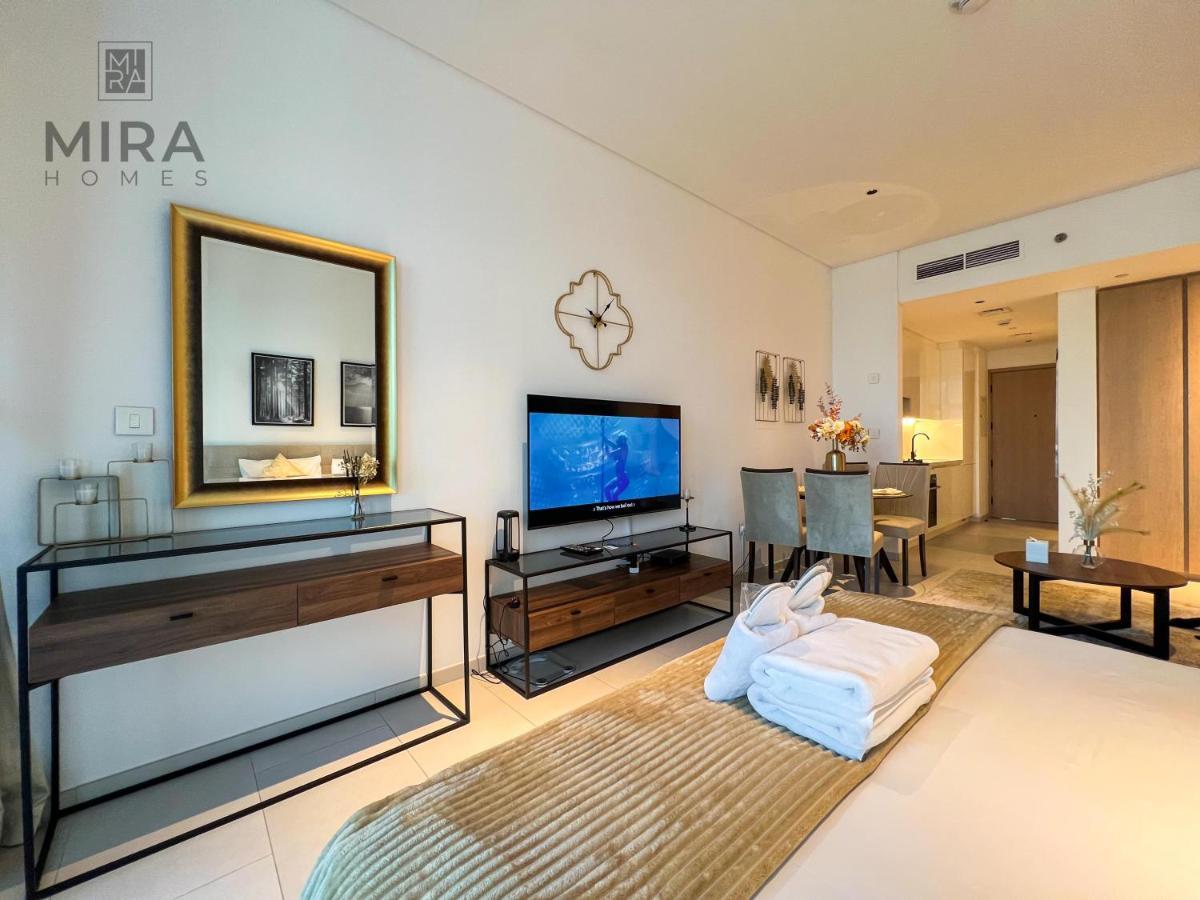 Mira - Serviced Studio In Marquise Square Dubái