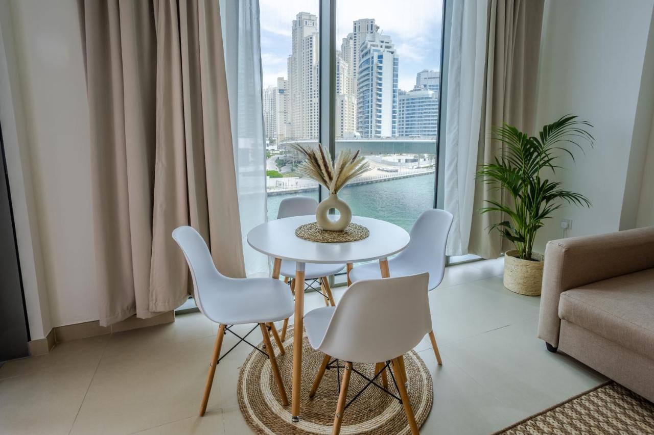 Apartment Waves Holiday - Waterfront With Breathtaking Sea Views *