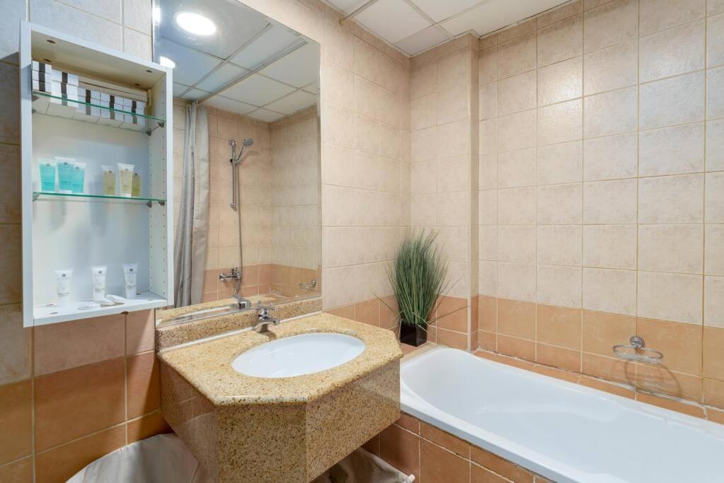 1bdr On The Marina Walk - Time Place Tower Dubai