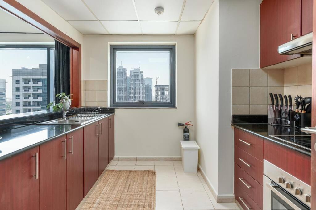 1bdr On The Marina Walk - Time Place Tower