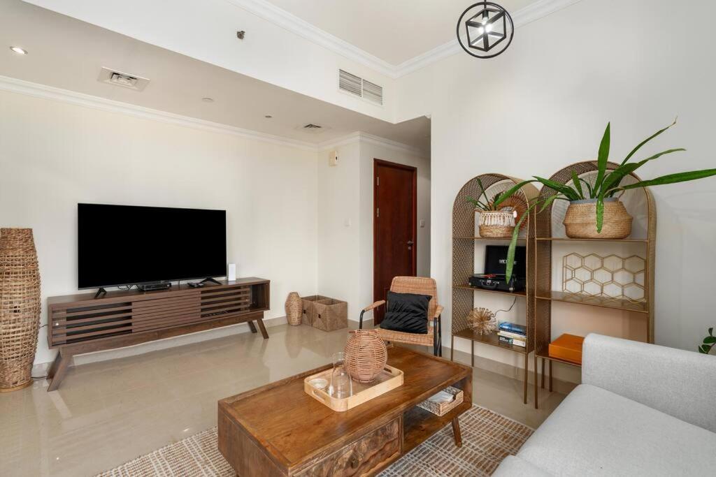 1bdr On The Marina Walk - Time Place Tower Apartment