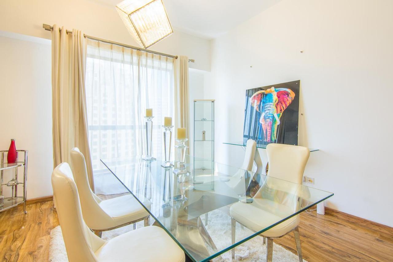 Huge 1br In Jbr Apartamento