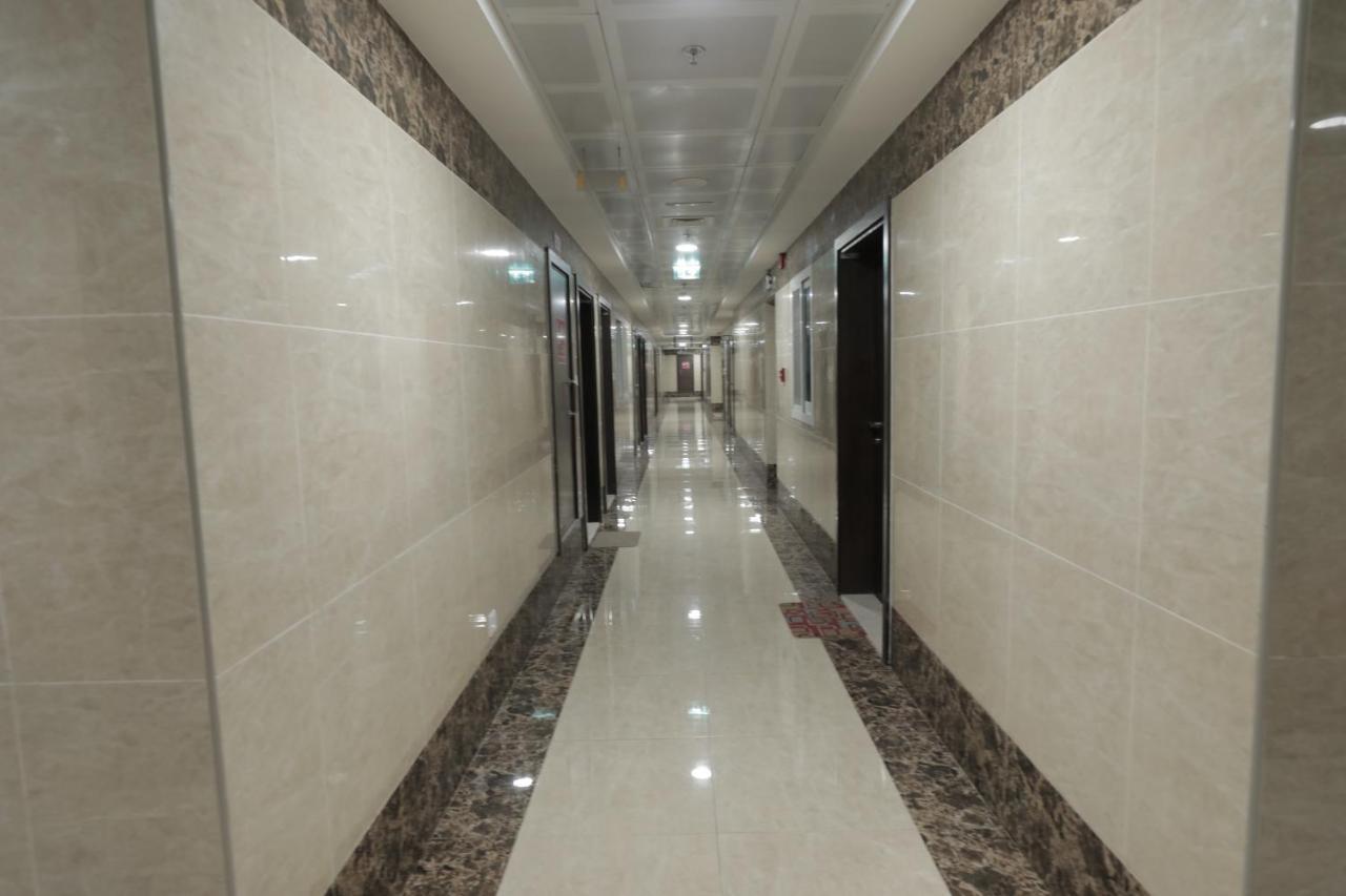 Al Fahad 2 Small For Men Tecom