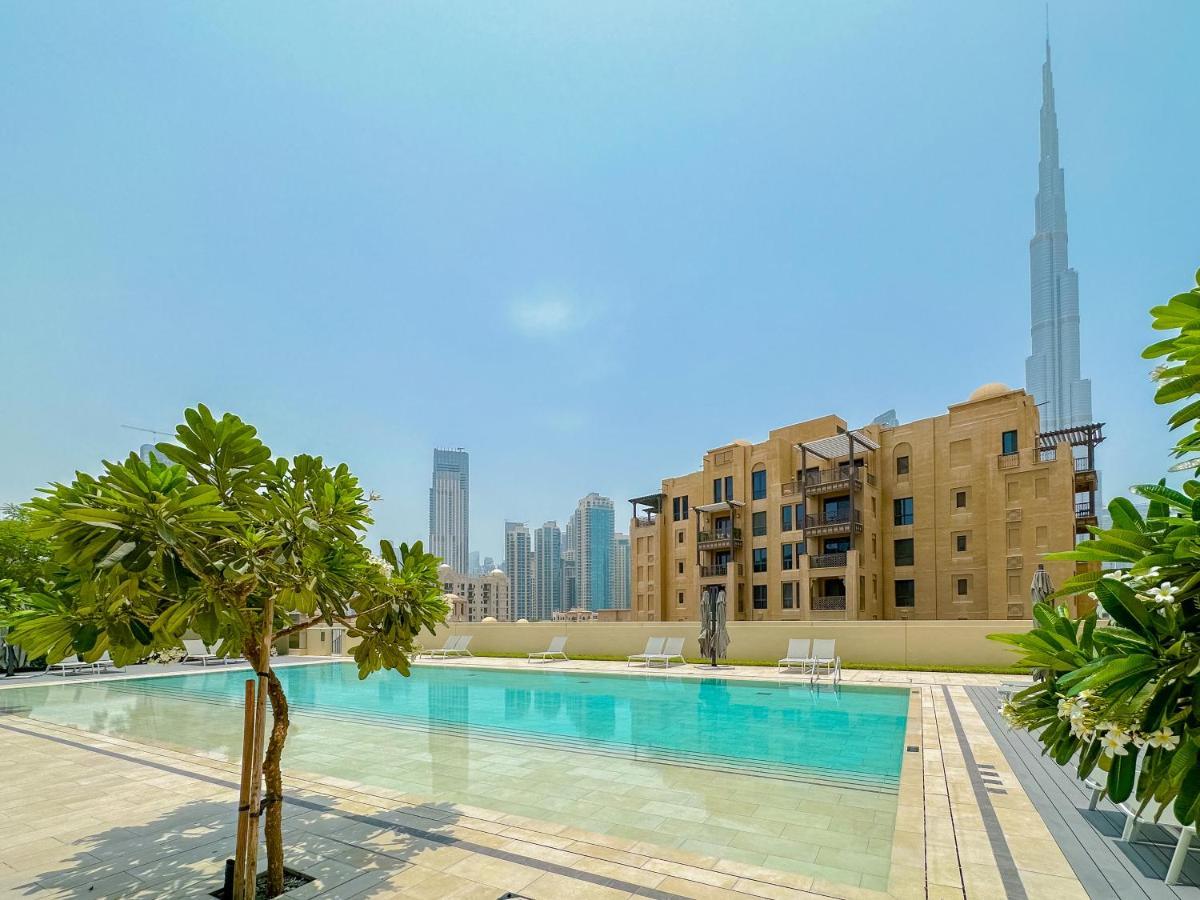 Appartamento Eden's Homes & - Burj Royale Dubai