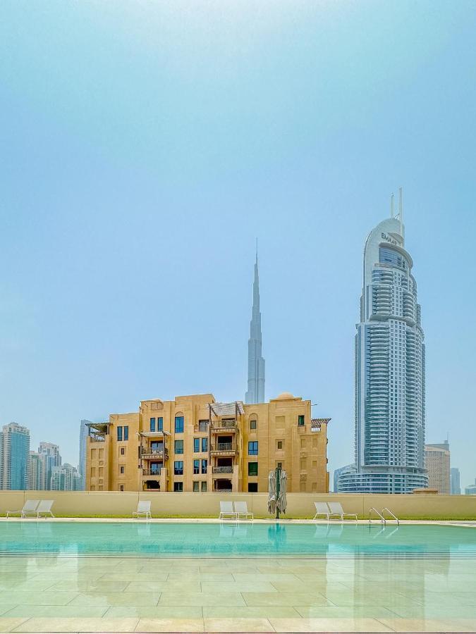 Eden's Homes & - Burj Royale Dubai