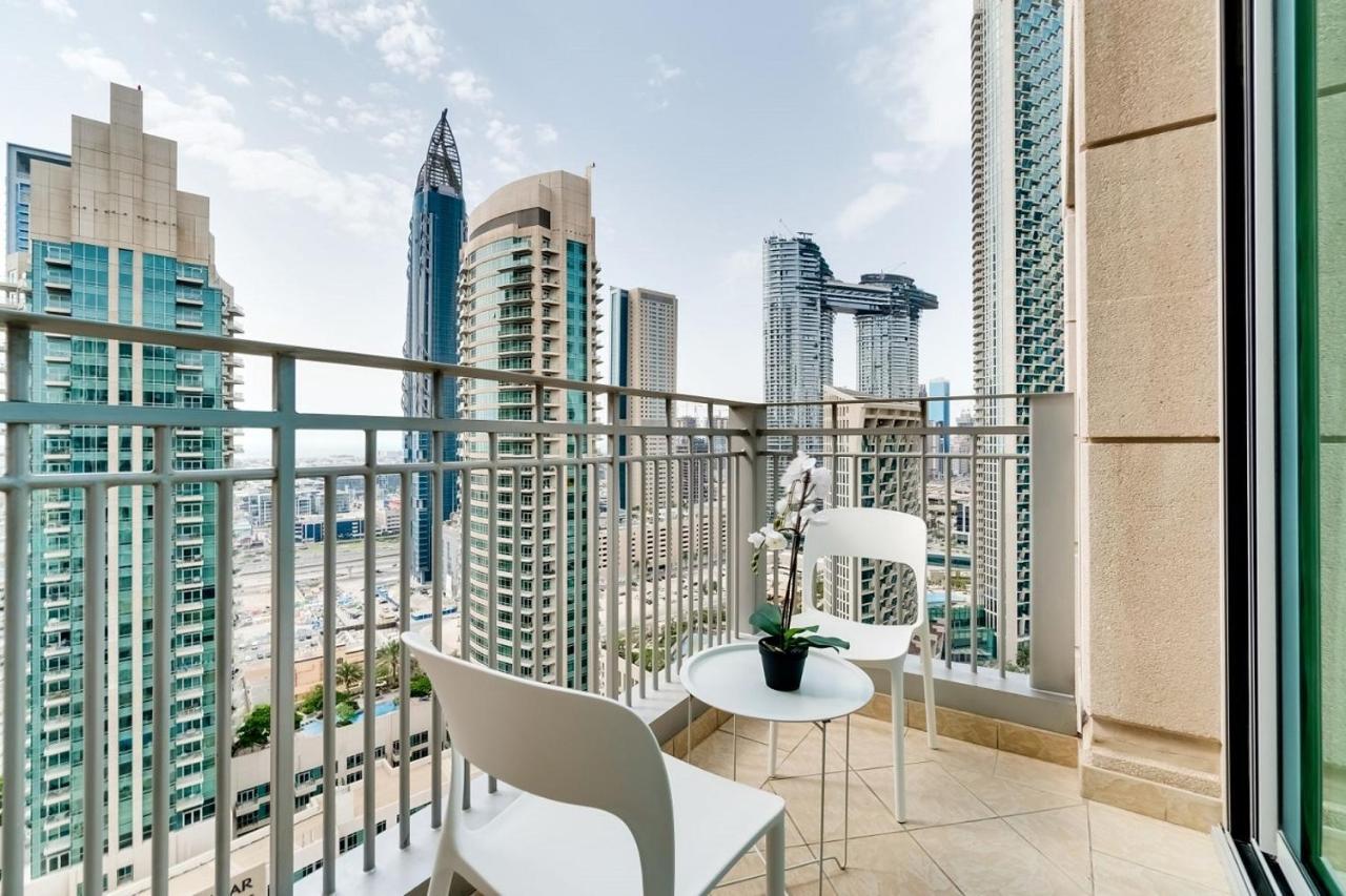 Spacious 2br With Central Location At Standpoint Tower Apartment