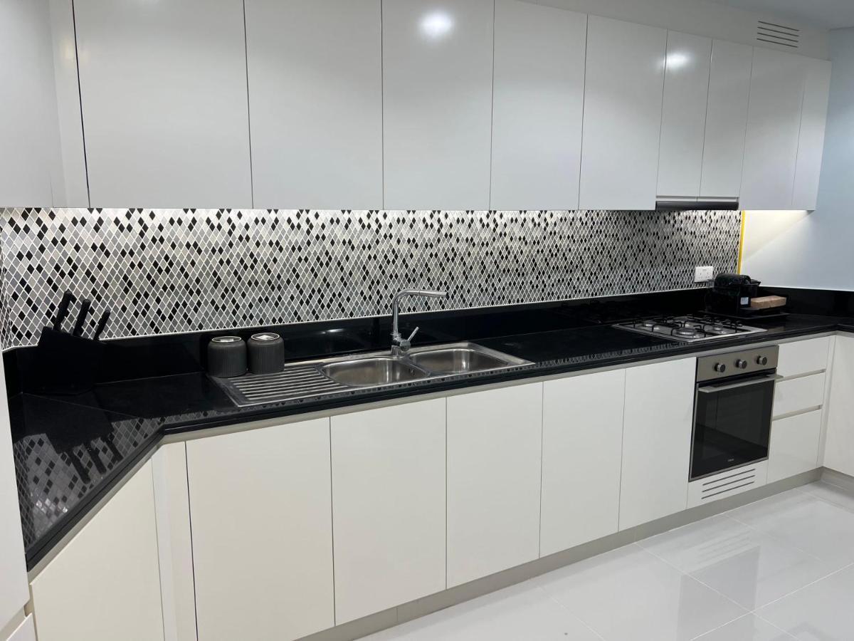 Quasi-hotels - Luxury 3-beds In Paramount Midtown Apartamento Dubai