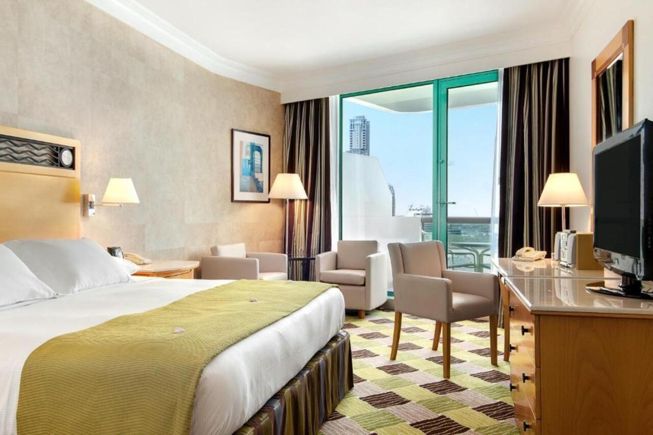 Complex Hilton Jumeirah 5*