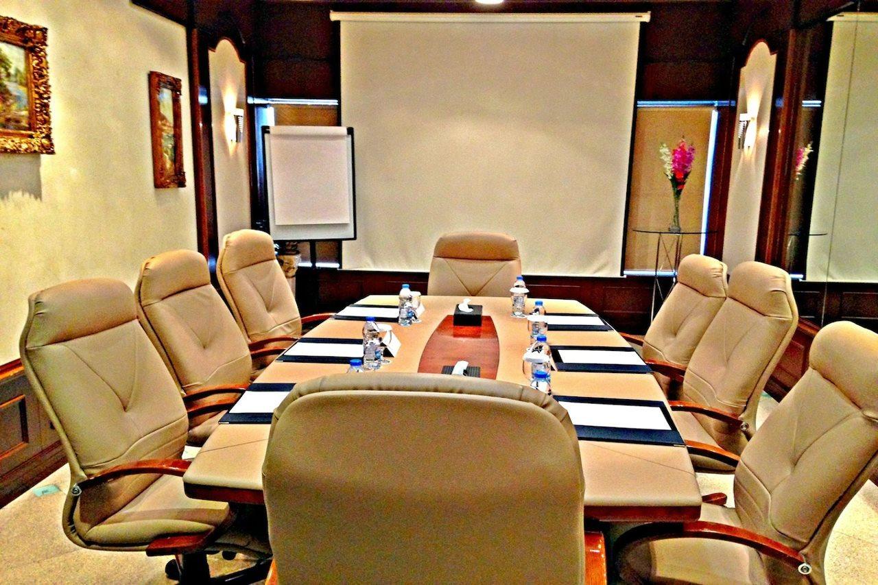 Emirates Concorde Hotel&residencia