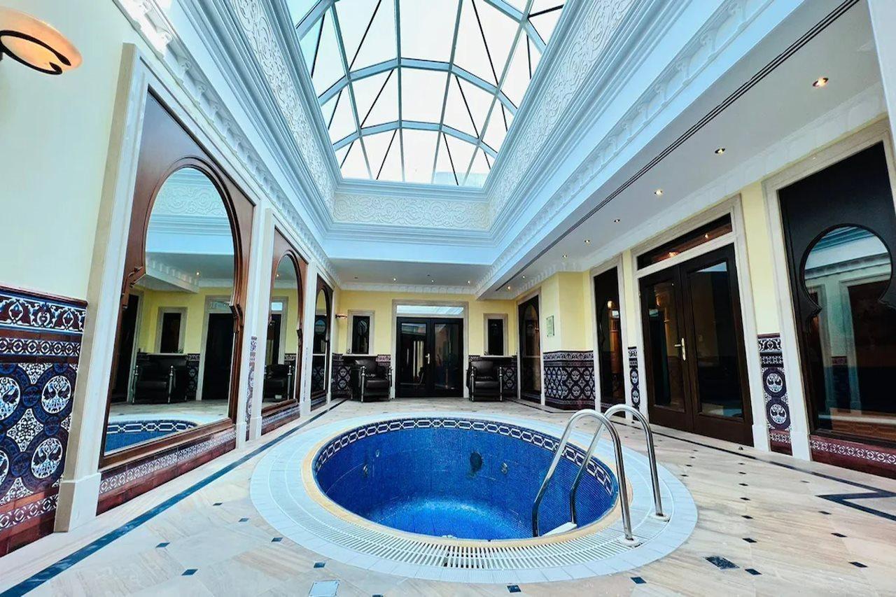 The Bristol Hotel Dubái