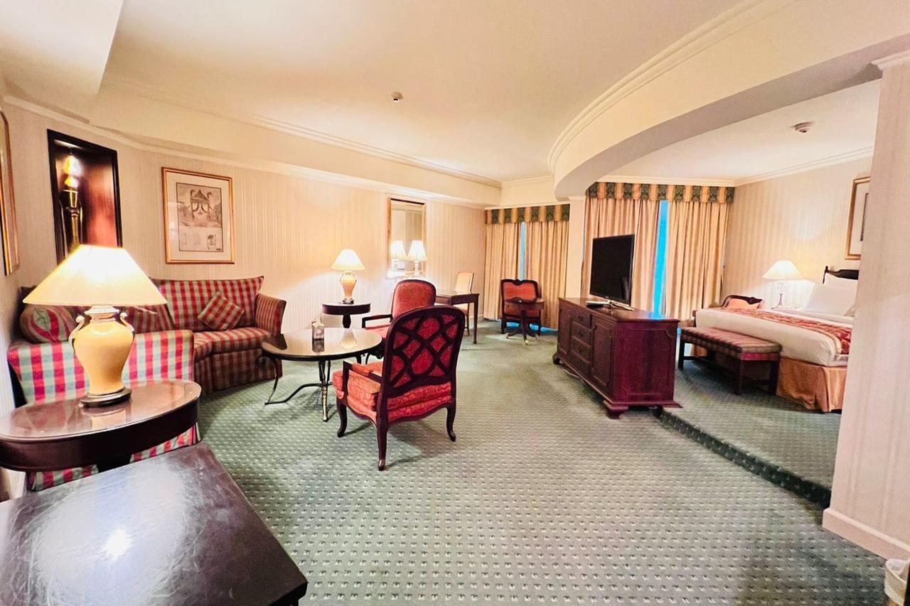The Bristol Hotel 4*