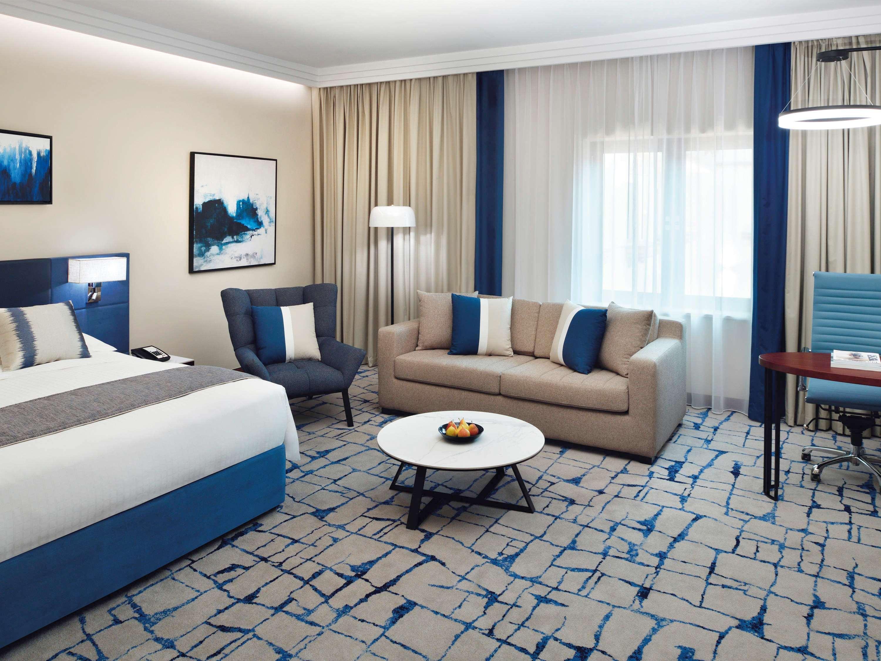 Moevenpick & Bur Hotel Dubai