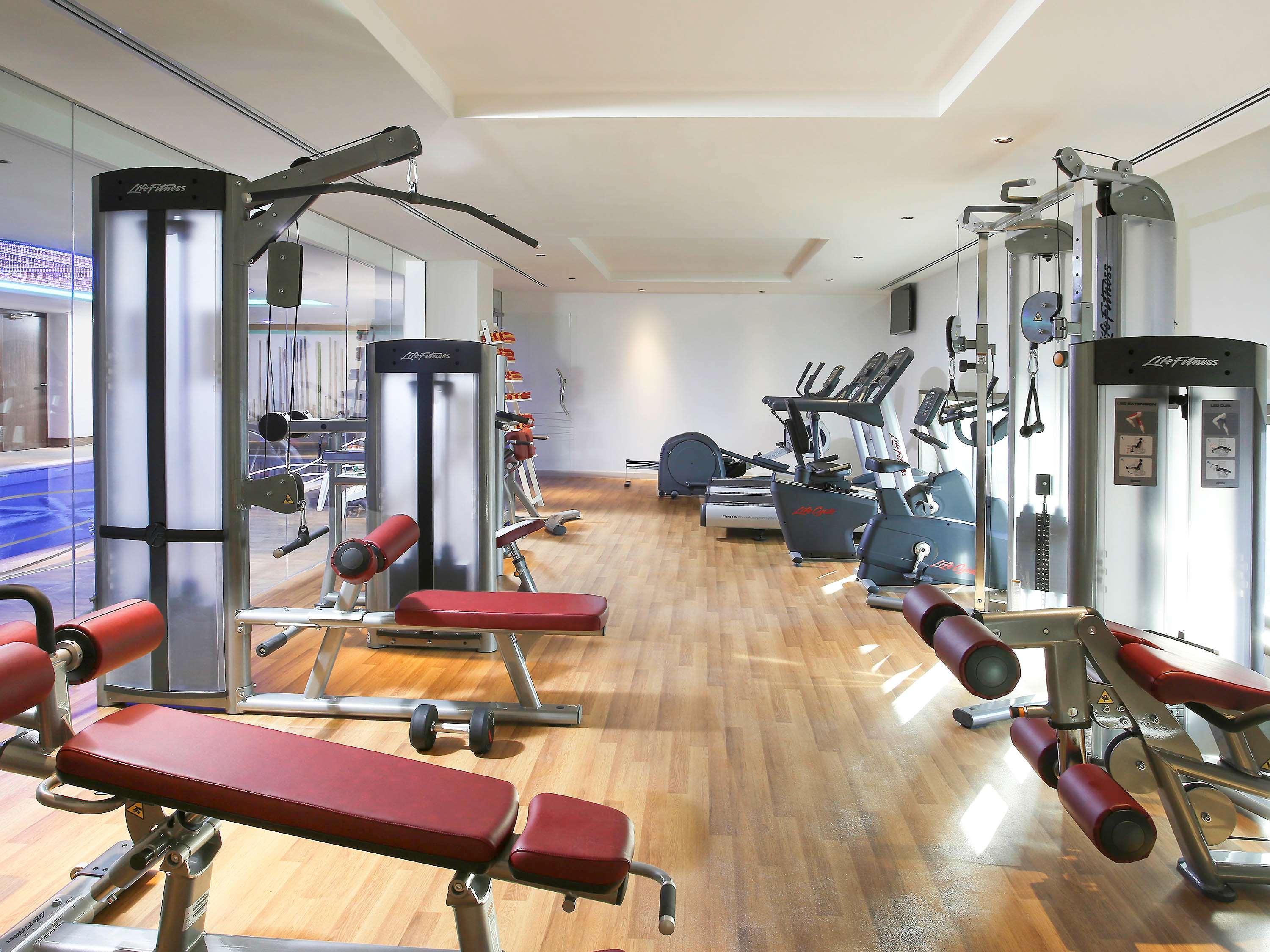 Ibis Styles Jumeira 3*