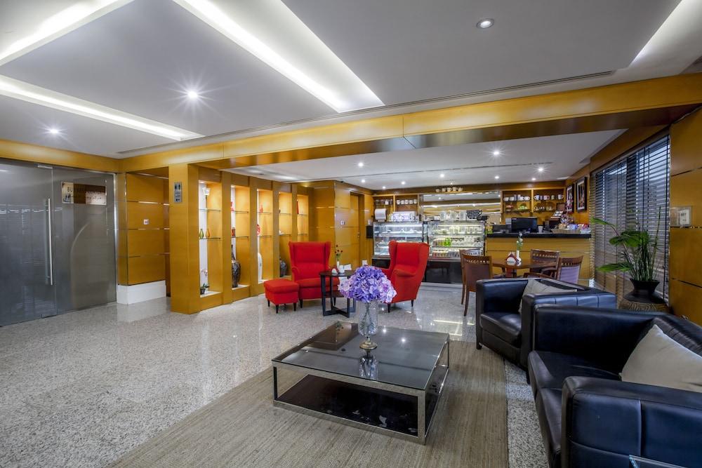 Lejlighedshotel Golden Sands