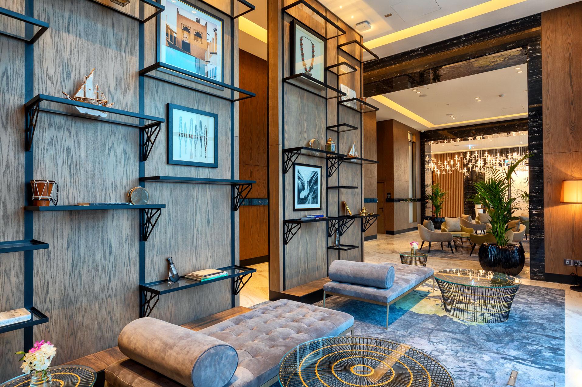 Taj Jumeirah Lakes Towers Hotel Dubai