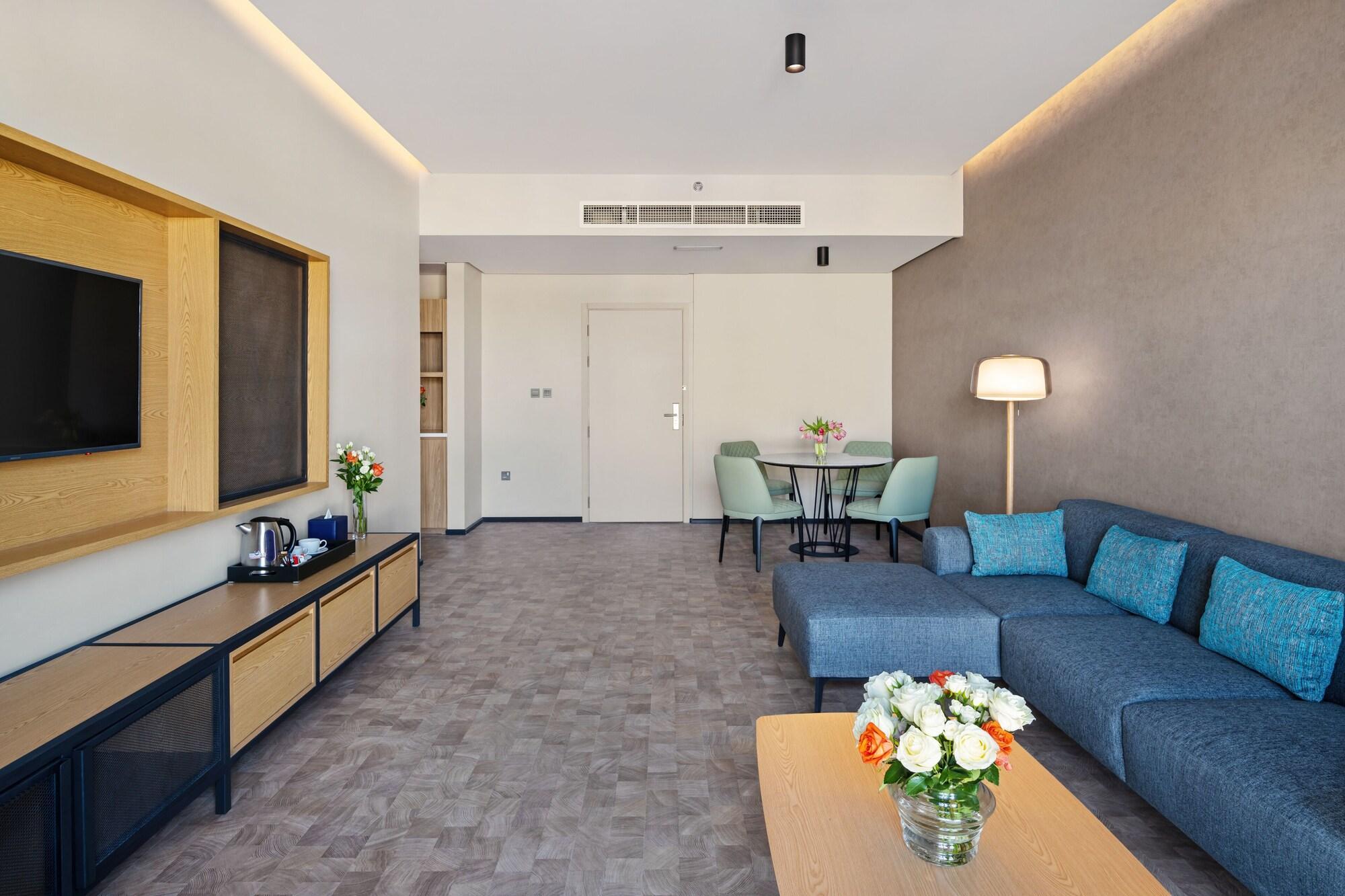 The Manor By Ja, Dubai