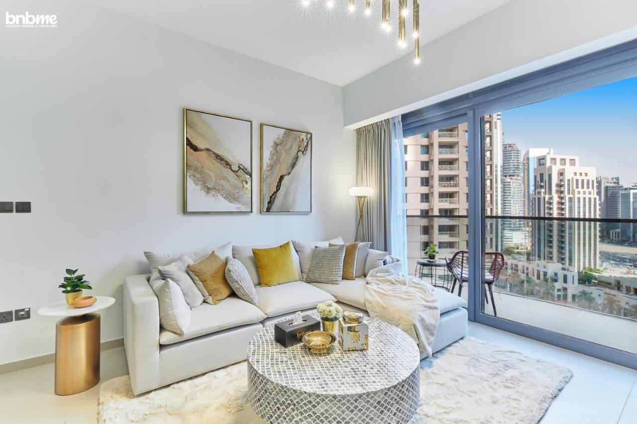 Bnbmehomes - Act One Act Two Apartamento