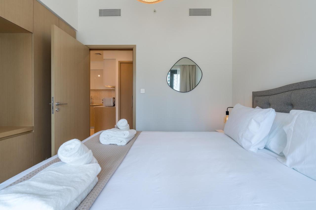 Luxury Burj Royale In The Heart Of Downtown Apartment