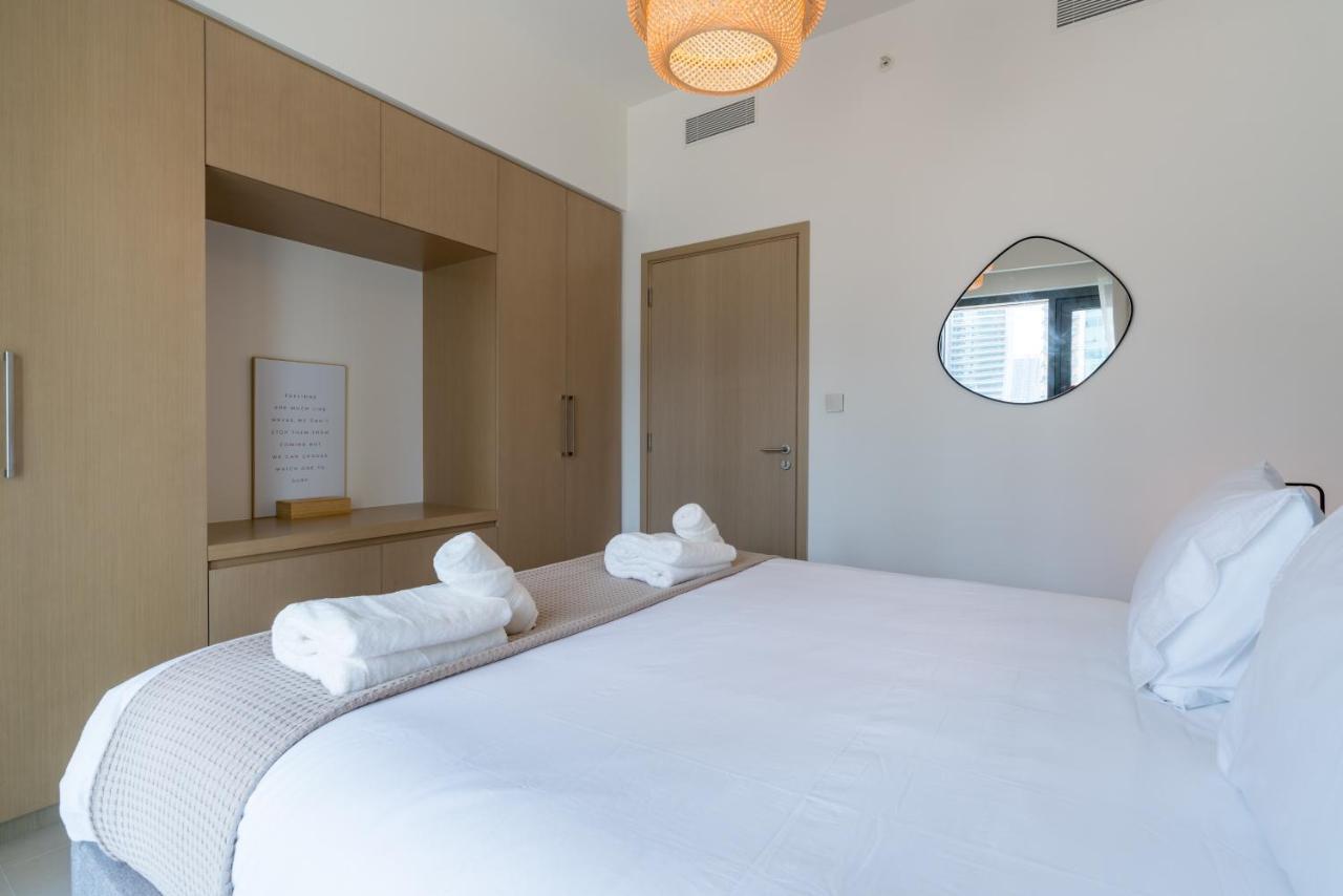 Luxury Burj Royale In The Heart Of Downtown