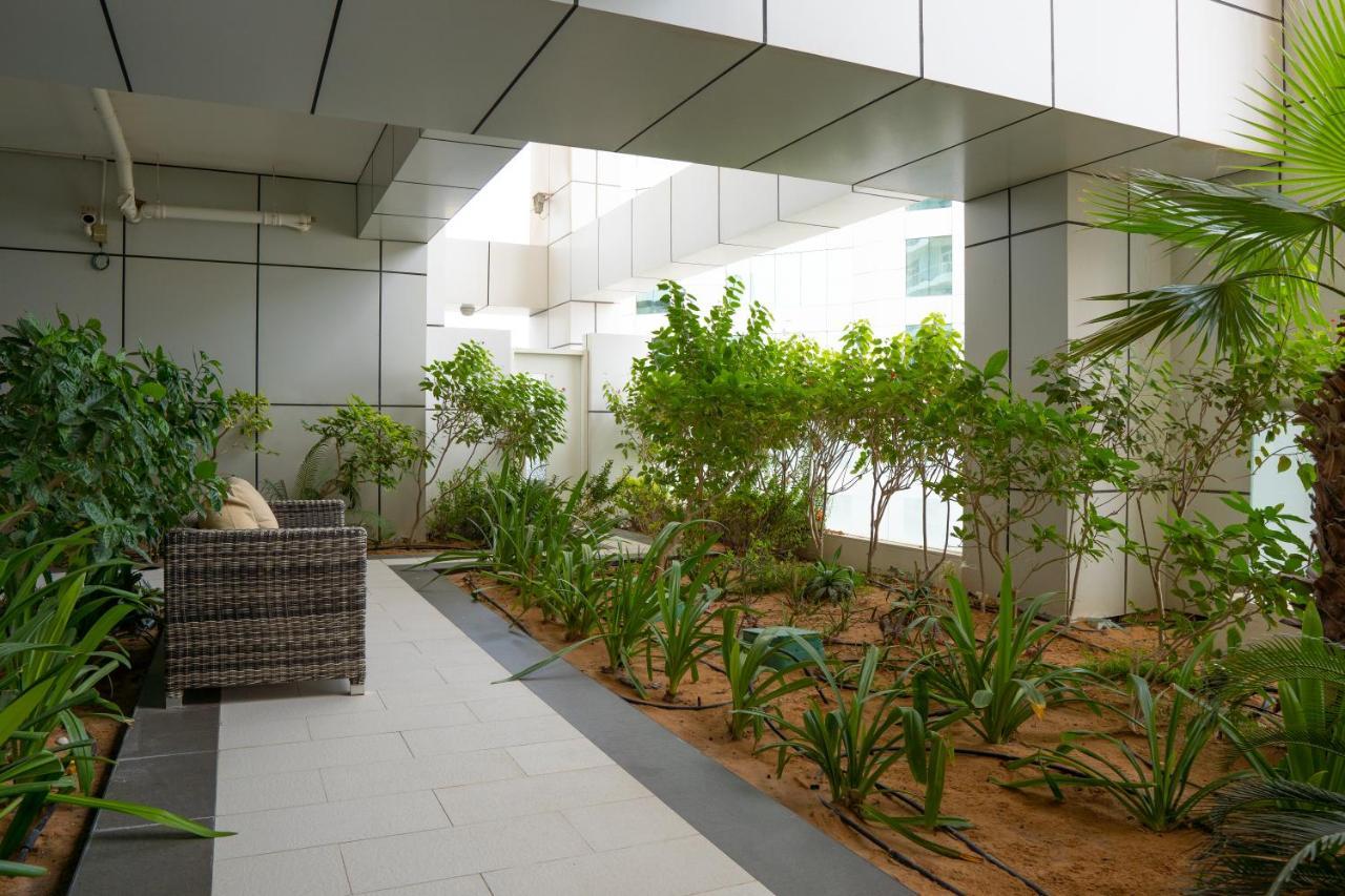 Veluxa - Designer 1 Bedroom With Sea View! Lägenhet Dubai