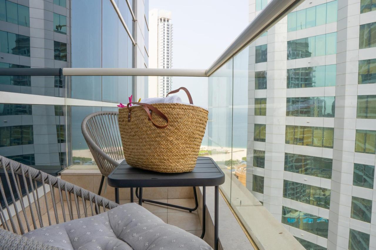 Veluxa - Designer 1 Bedroom With Sea View! Lägenhet Dubai