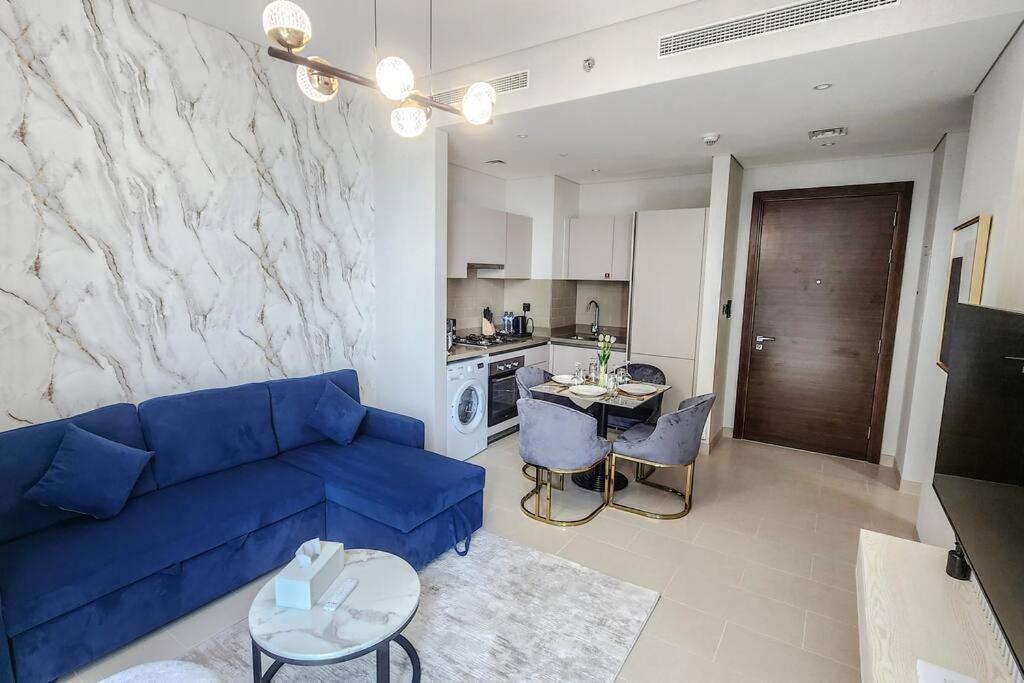 Appartamento By Latinem Luxury 1br Cvr A703 Near Burj Khalifa